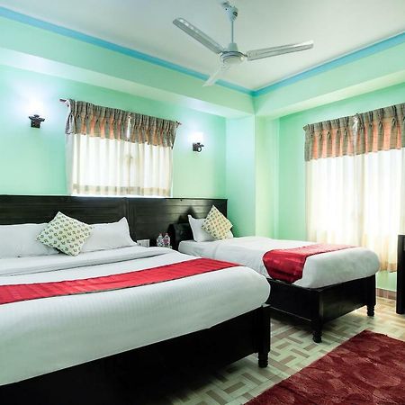 Hotel Rudrakshya Покхара Экстерьер фото